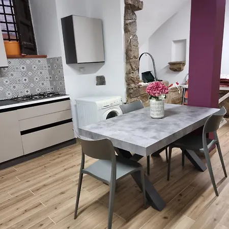 Apartament Mandralisca Holidays *